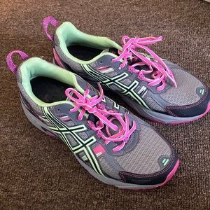 ASICS Women’s Gel-Venture Sneakers - Size 9